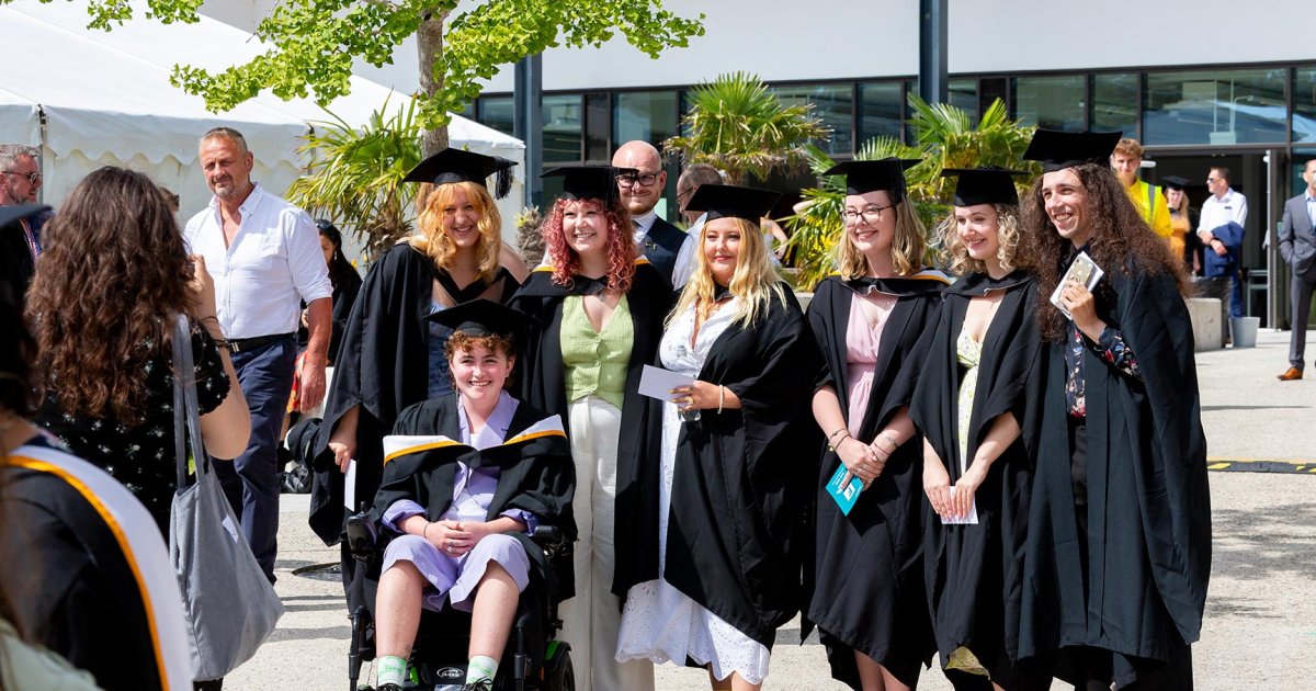 uk graduation dress code Terms and Conditions graduation outfits uk