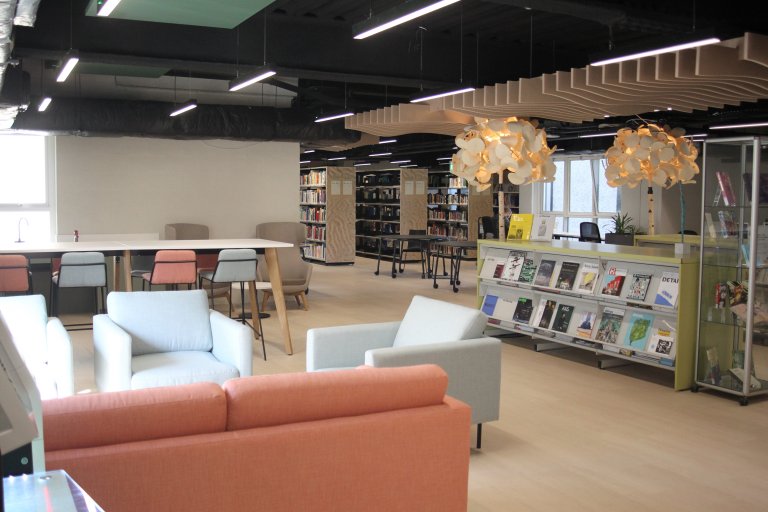Main library space