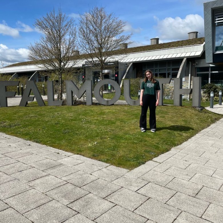 Student Lowri at Falmouth University