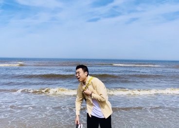 yifanbutsik.feng@falmouth.ac.uk