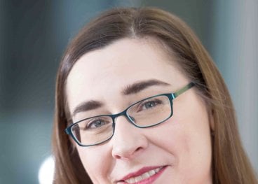 Dr Jennifer Young