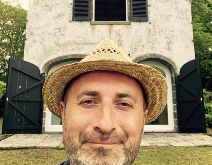 Simon Nicholls