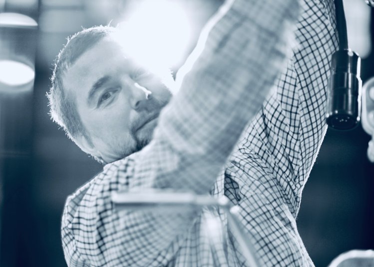 Laurie Bowles staff picture