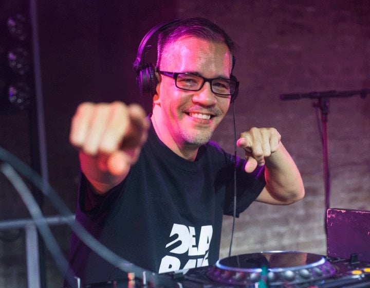 Deaf Rave