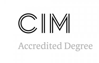 Cim Accredited Degree Logo