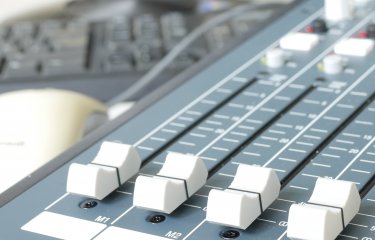 Square Surf Radio