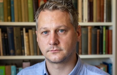 Dr Adrian Markle
