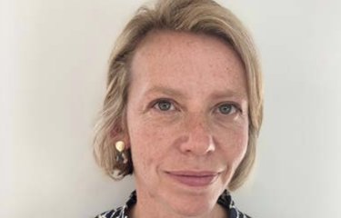 l.battersby@falmouth.ac.uk