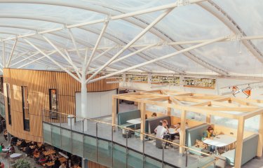 Students sit in a cafe