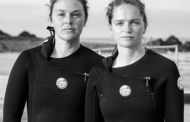 Portrait of women by the sea