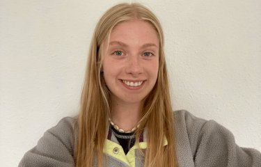 Hallie's headshot