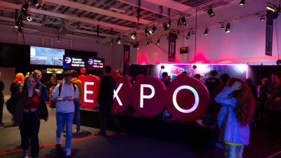 A large 'Expo' sign greets arrivals at the 2022 Games Expo