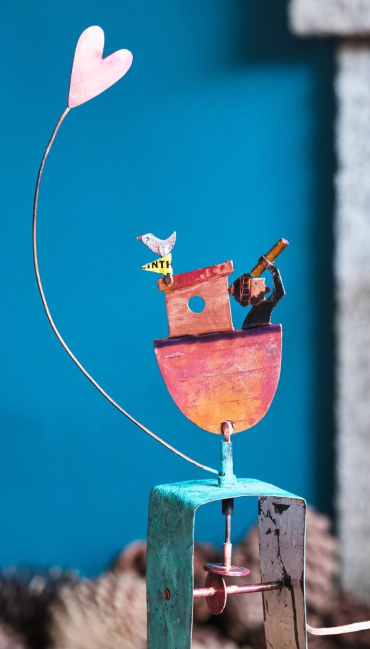 Introduction to Copper Automata