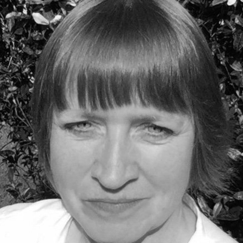 Dr Caroline Pullee staff picture