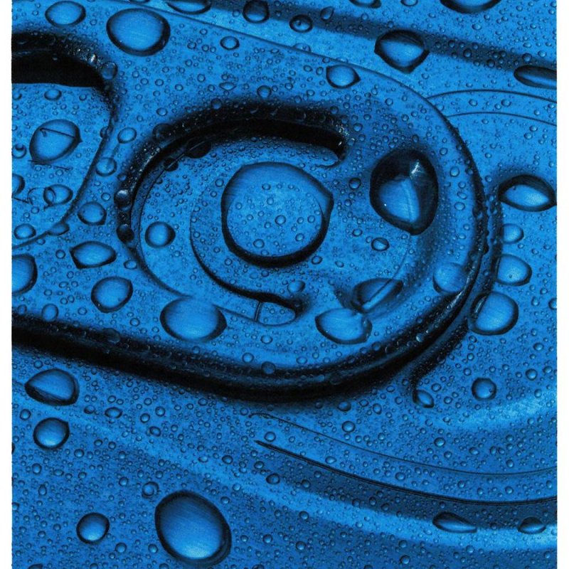 A drinks can close-up