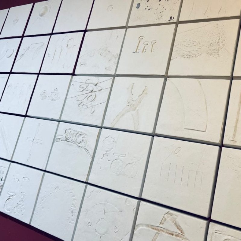 Ceramic tiles