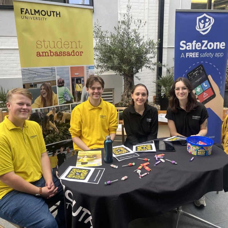 Open Day ambassadors on campus