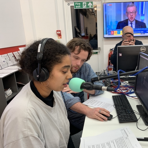 Journalism students in the newsroom