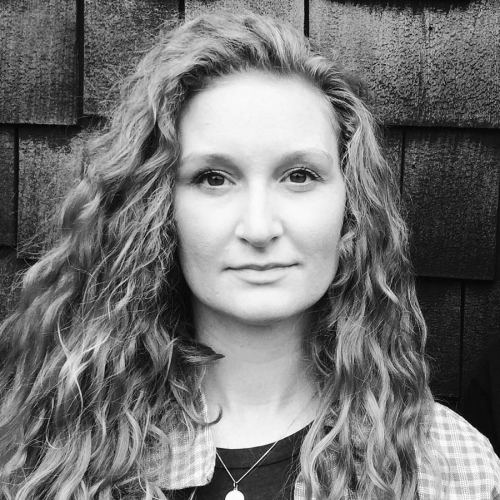 Portrait photo Nina Bailey